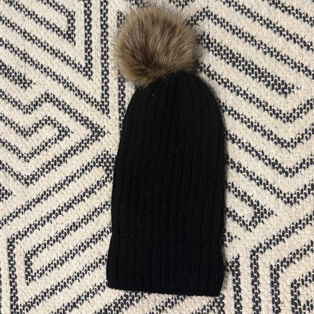 Adrienne Landau Black Knit Hat with Faux Fur Pom